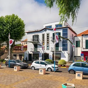 Intelsol By An Island Apartment